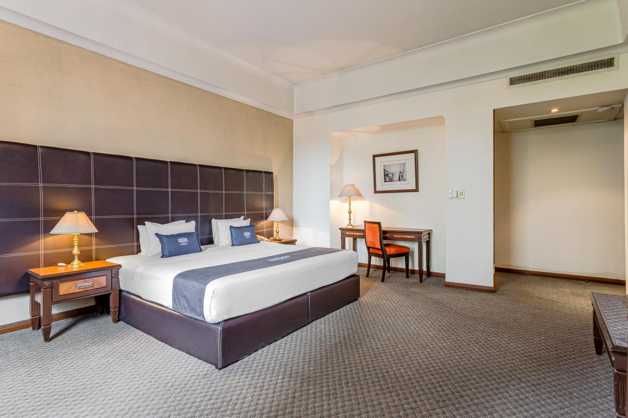 Imperial Reforma 4*